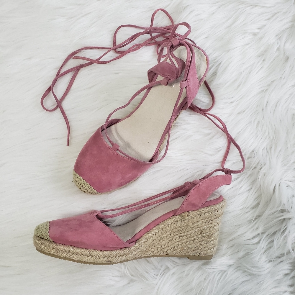 Gap Lace Up Pink Espadrille Wedges. Size 9 🛍🥿